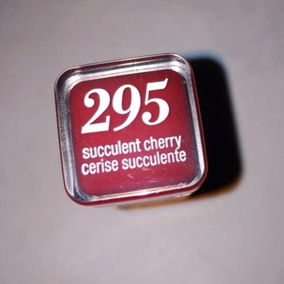 CoverGirl Succulent Cherry Lipstick - Picture 3 of 6